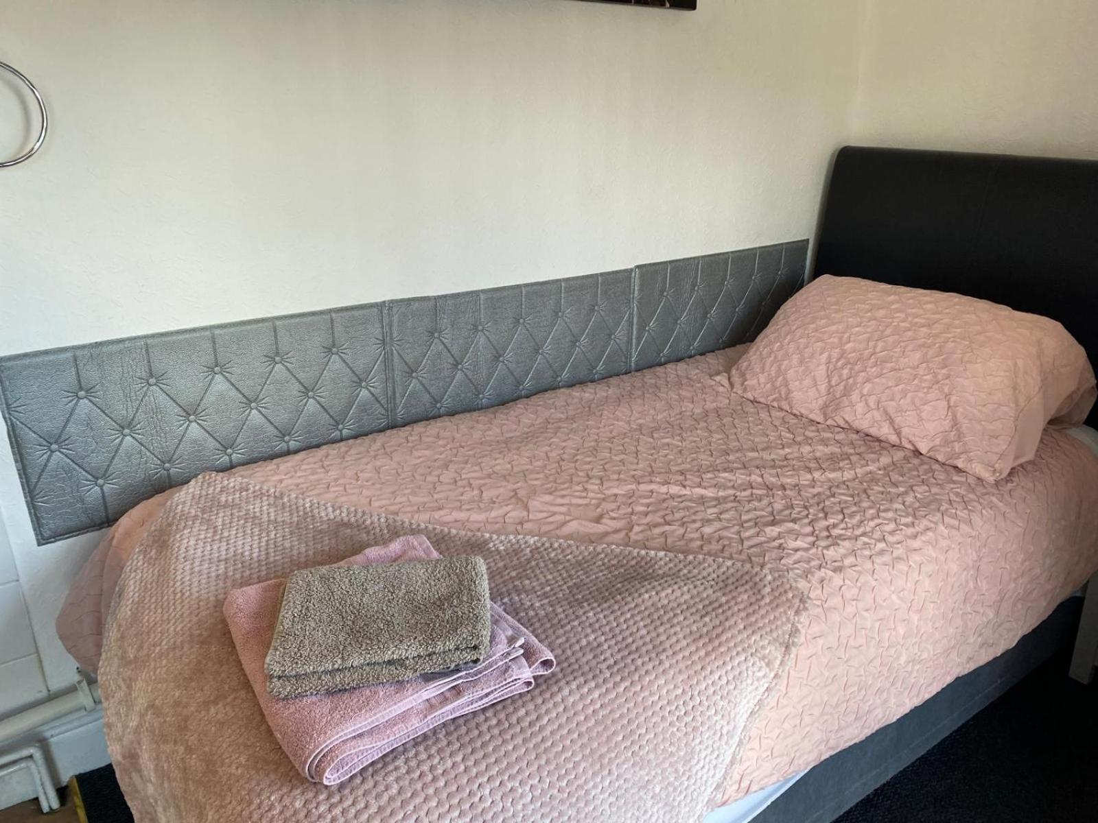 Villa Guest House Porthcawl Room photo